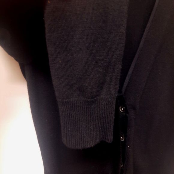 Banana Republic 100% Extra Fine Marino Wool Button Up Cardigan Sweater Black XS - Picture 7 of 9